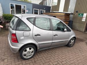Begagnade Gummi, fönster Mercedes A (W168) 1.6 A-160 Pris € 21,00 Marginaltabell erbjuds av Boekholt autodemontage B.V