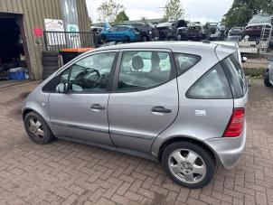 Begagnade Gummi, fönster Mercedes A (W168) 1.6 A-160 Pris € 21,00 Marginaltabell erbjuds av Boekholt autodemontage B.V