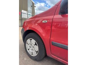 Begagnade Indikatorglas, vänster fram Fiat Panda (169) 1.1 Fire Pris € 10,00 Marginaltabell erbjuds av Boekholt autodemontage B.V