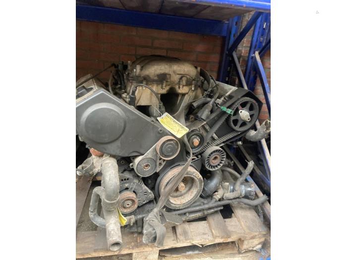 Motor från en Audi 80 Avant (B4) 2.6 V6 1993