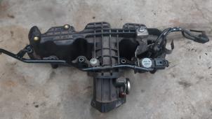 Używane Kolektor dolotowy Volkswagen Golf VI (5K1) 1.6 TDI 16V Cena € 75,00 Procedura marży oferowane przez Boekholt autodemontage B.V