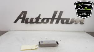 Begagnade Telefonmodul Volkswagen Golf V (1K1) 2.0 TFSI GTI 16V Pris € 50,00 Marginaltabell erbjuds av AutoHam