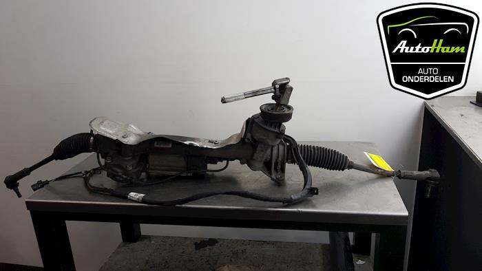 Servostyrningsbox från en Skoda Superb Combi (3TAC/TAF) 1.6 TDI 2011