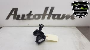 Gebruikte Relais BMW 1 serie (F20) 118d 2.0 16V Prijs € 35,00 Margeregeling aangeboden door AutoHam