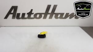 Begagnade Nödbelysningsbrytare BMW 1 serie (E87/87N) 116i 2.0 16V Pris € 10,00 Marginaltabell erbjuds av AutoHam