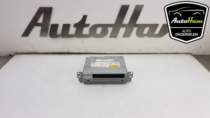 Navigeringssystem från en BMW 1 serie (F20) 116d 2.0 16V 2014