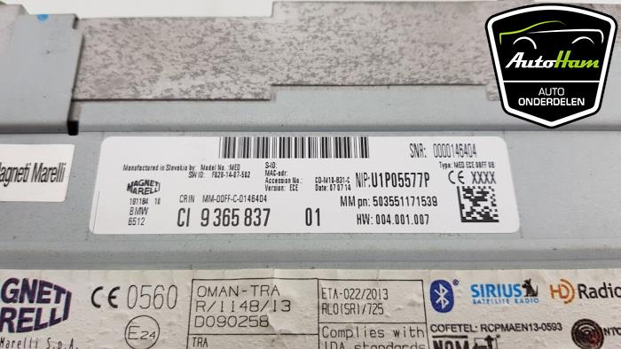 Navigeringssystem från en BMW 1 serie (F20) 116d 2.0 16V 2014