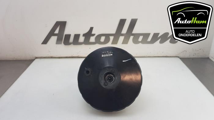 Bromsservo från en Renault Clio III (BR/CR) 1.2 16V Tce 2011