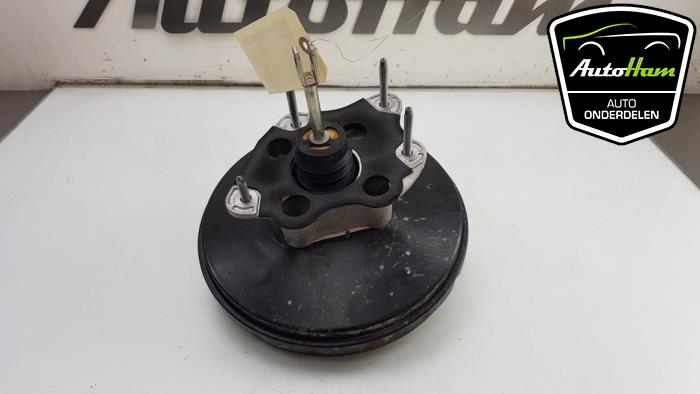 Bromsservo från en Renault Clio III Estate/Grandtour (KR) 1.2 16V 75 2010