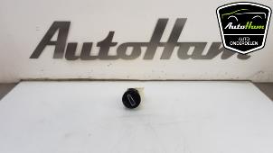 Begagnade Ljusbrytare Seat Toledo (NHAA) 1.6 TDI 16V 115 Pris € 25,00 Marginaltabell erbjuds av AutoHam