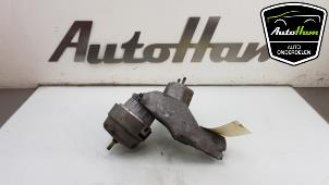 Gebruikte Motorsteun Audi A6 Avant (C6) 2.0 T FSI 16V Prijs € 25,00 Margeregeling aangeboden door AutoHam