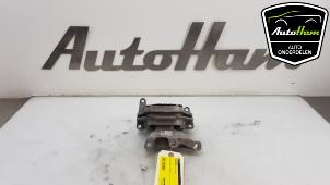 Begagnade Motorfäste Skoda Fabia III Combi (NJ5) 1.0 TSI 12V Pris € 25,00 Marginaltabell erbjuds av AutoHam