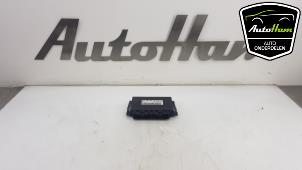 Używane Modul czujników parkowania Mercedes C Sportcoupé (C203) 2.0 C-200K 16V Cena € 75,00 Procedura marży oferowane przez AutoHam