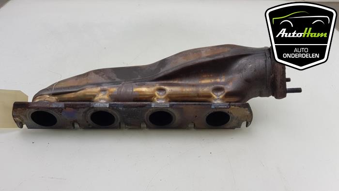 Uitlaatspruitstuk van een Audi Q7 (4LB) 4.2 FSI V8 32V 2008