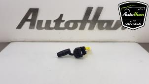 Gebruikte Pinker Schakelaar Mazda CX-5 II (KF) 2.0 SkyActiv-G 165 16V 2WD Prijs € 50,00 Margeregeling aangeboden door AutoHam