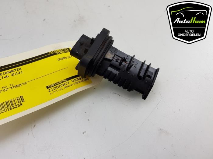 Luftflödesmätare från en BMW 5 serie (F10) 520d 16V 2013