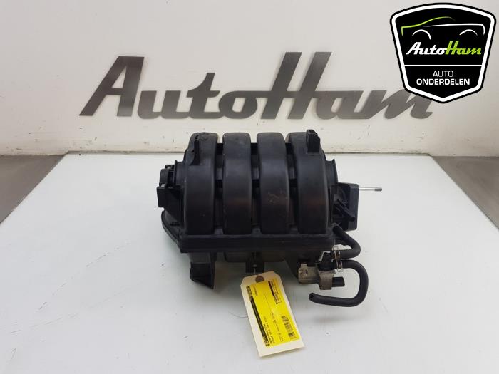 Insugsrör från en Suzuki SX4 (EY/GY) 1.6 16V 4x2 2010