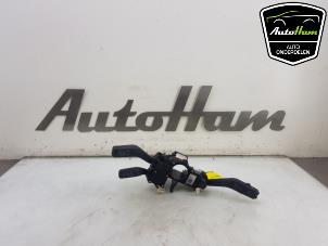 Begagnade Spak, rattstång Volkswagen Passat Variant (3C5) 2.0 Blue TDI 16V Pris € 50,00 Marginaltabell erbjuds av AutoHam