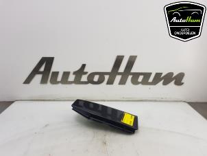 Begagnade Tanklucka Mercedes Sprinter 5t (907.6) 316 CDI 2.1 D RWD Pris € 25,00 Marginaltabell erbjuds av AutoHam