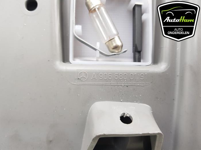 Handskfack från en Mercedes-Benz Sprinter 3,5t (906.63) 319 CDI,BlueTEC V6 24V 2017