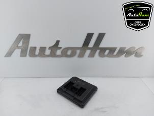 Begagnade Dator , karosskontroll (BCM) Volkswagen Polo VI (AW1) 1.0 TSI 12V Pris € 75,00 Marginaltabell erbjuds av AutoHam