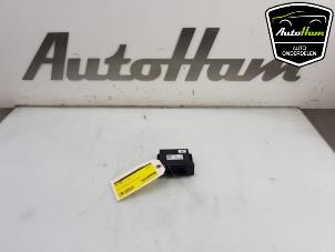 Gebruikte Gateway module Opel Karl 1.0 12V Prijs € 15,00 Margeregeling aangeboden door AutoHam
