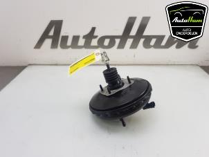 Begagnade Bromsservo Mitsubishi Space Star (A0) 1.2 12V Pris € 35,00 Marginaltabell erbjuds av AutoHam