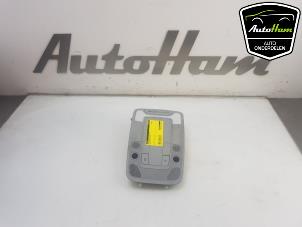 Begagnade Innerbelysning, fram Audi Q2 (GAB/GAG) 1.4 TFSI 16V Pris € 35,00 Marginaltabell erbjuds av AutoHam