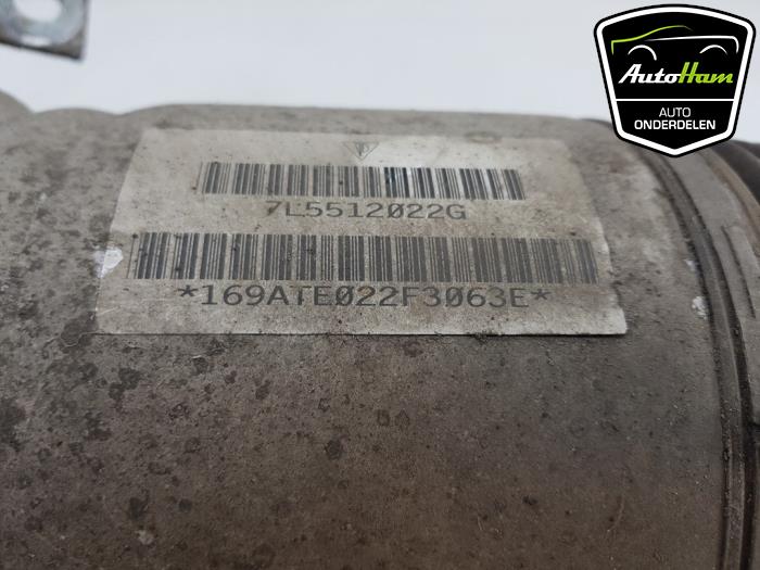 Schokdemper rechts-achter van een Porsche Cayenne (9PA) 4.5 V8 32V Turbo 2004