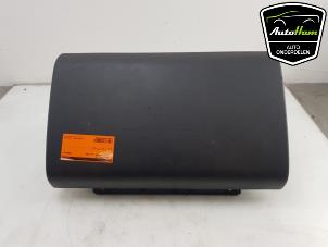 Begagnade Handskfack Porsche Cayenne (9PA) 4.5 V8 32V Turbo Pris € 75,00 Marginaltabell erbjuds av AutoHam