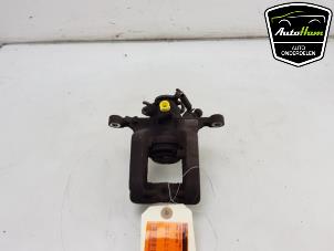 Begagnade Främre bromsok, höger Opel Zafira Tourer (P12) 1.4 Turbo 16V Ecotec Pris € 30,00 Marginaltabell erbjuds av AutoHam