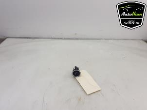 Gebruikte Start/Stop schakelaar Opel Mokka/Mokka X X 1.4 Turbo 16V 4x2 Prijs € 10,00 Margeregeling aangeboden door AutoHam