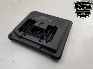 Begagnade Dator , karosskontroll (BCM) Seat Ibiza V (KJB) 1.0 TSI 12V Pris € 75,00 Marginaltabell erbjuds av AutoHam