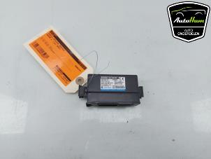 Gebruikte Module keyless vehicle Mazda 2 (DJ/DL) 1.5 SkyActiv-G 90 Prijs € 75,00 Margeregeling aangeboden door AutoHam