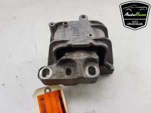 Begagnade Motorfäste Skoda Octavia Combi (1Z5) 1.2 TSI Pris € 20,00 Marginaltabell erbjuds av AutoHam