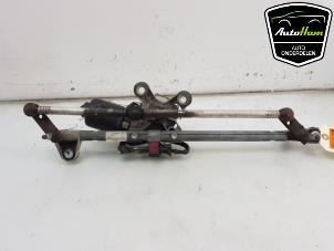 Begagnade Torkarmotor + mekanism Opel Vectra C GTS 2.2 16V Pris € 35,00 Marginaltabell erbjuds av AutoHam