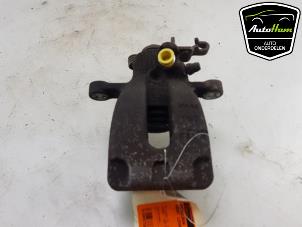 Używane Zacisk hamulcowy lewy tyl Seat Leon (5FB) 1.4 TSI Ecomotive 16V Cena € 25,00 Procedura marży oferowane przez AutoHam