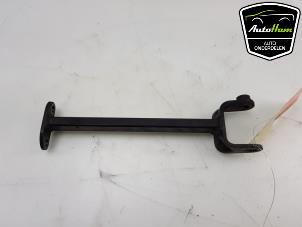 Begagnade Stöd (diverse) Landrover Range Rover Sport (LW) 2.0 16V P400e Pris € 20,00 Marginaltabell erbjuds av AutoHam