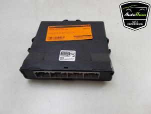 Używane Sterownik akumulatora hybrydowego Toyota RAV4 (A4) 2.5 Hybrid 16V VVT-i 4x4 Cena € 75,00 Procedura marży oferowane przez AutoHam