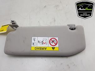 Gebruikte Zonneklep Citroen C4 Cactus (0B/0P) 1.2 PureTech 82 12V Prijs € 20,00 Margeregeling aangeboden door AutoHam