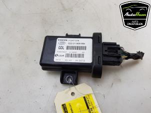 Begagnade Dator, belysningsmodul Volvo V70 (BW) 2.4 D 20V Pris € 75,00 Marginaltabell erbjuds av AutoHam