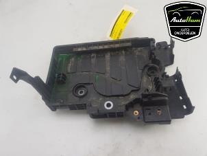 Gebruikte Accubak Dacia Sandero III 1.0 TCe 90 12V Prijs € 25,00 Margeregeling aangeboden door AutoHam