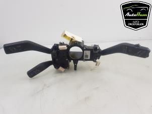 Begagnade Spak, rattstång Volkswagen Passat Variant (3C5) 1.6 TDI 16V Bluemotion Pris € 50,00 Marginaltabell erbjuds av AutoHam