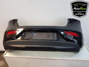 Begagnade Bakre stötfångare Volvo V40 (MV) 2.0 D2 16V Pris € 185,00 Marginaltabell erbjuds av AutoHam