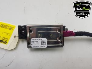 Gebruikte Antenne (diversen) Mercedes CLA Shooting Brake (118.6) 1.3 CLA-200 Turbo 16V Prijs € 20,00 Margeregeling aangeboden door AutoHam