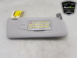 Begagnade Solskydd Mercedes B (W245) 2.0 B-180 CDI 16V Pris € 20,00 Marginaltabell erbjuds av AutoHam