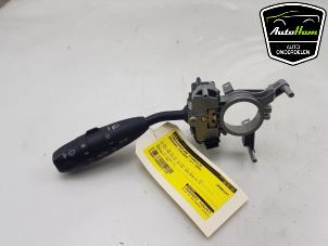 Begagnade Spak, rattstång Mercedes A (W169) 1.7 A-170 5-Drs. Pris € 30,00 Marginaltabell erbjuds av AutoHam