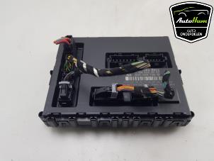 Begagnade Dator , karosskontroll (BCM) Mercedes A (W169) 1.7 A-170 5-Drs. Pris € 75,00 Marginaltabell erbjuds av AutoHam