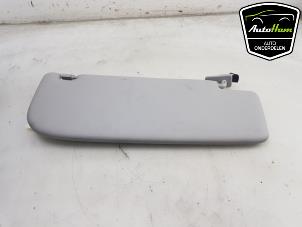 Używane Oslona przeciwsloneczna Citroen Nemo (AA) 1.3 HDi 75 Cena € 20,00 Procedura marży oferowane przez AutoHam