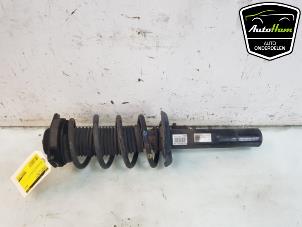 Begagnade Stötdämpare, vänster fram Volkswagen Caddy IV 2.0 TDI 102 Pris € 50,00 Marginaltabell erbjuds av AutoHam